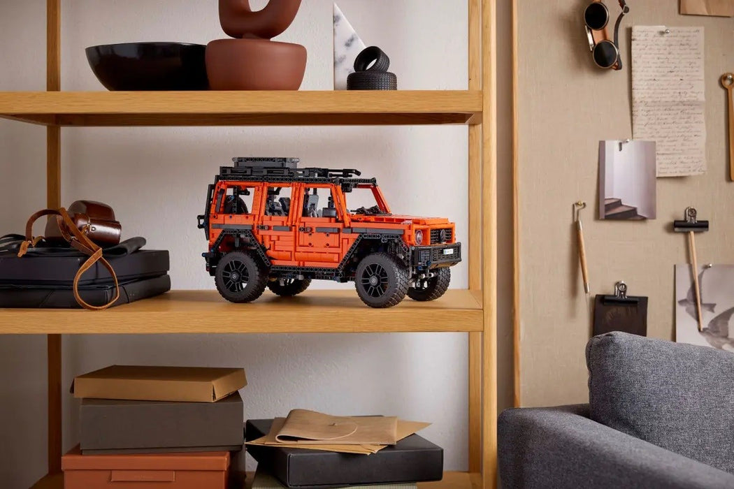 LEGO Technic - Mercedes Benz G500 Professional Line, 42177