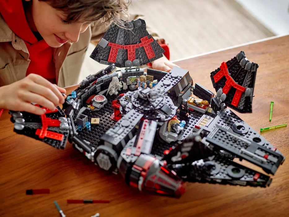 LEGO Star Wars - Dunkler Millennium Falke, 75389