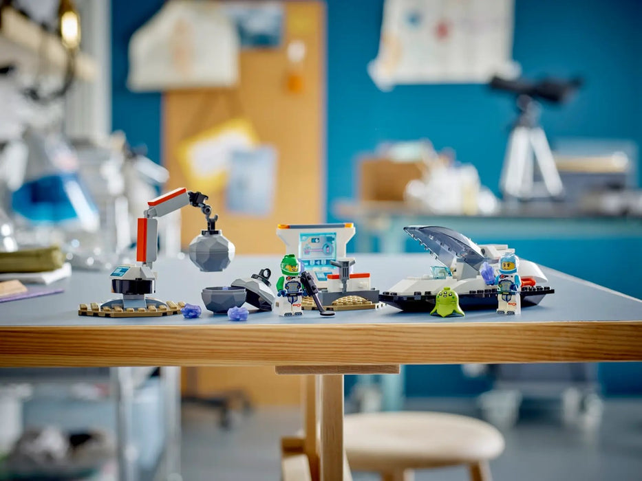 LEGO CITY 60429 КОСМИЧЕСКИ КОРАБ И ОТКРИВАНЕ НА АСТЕРОИД