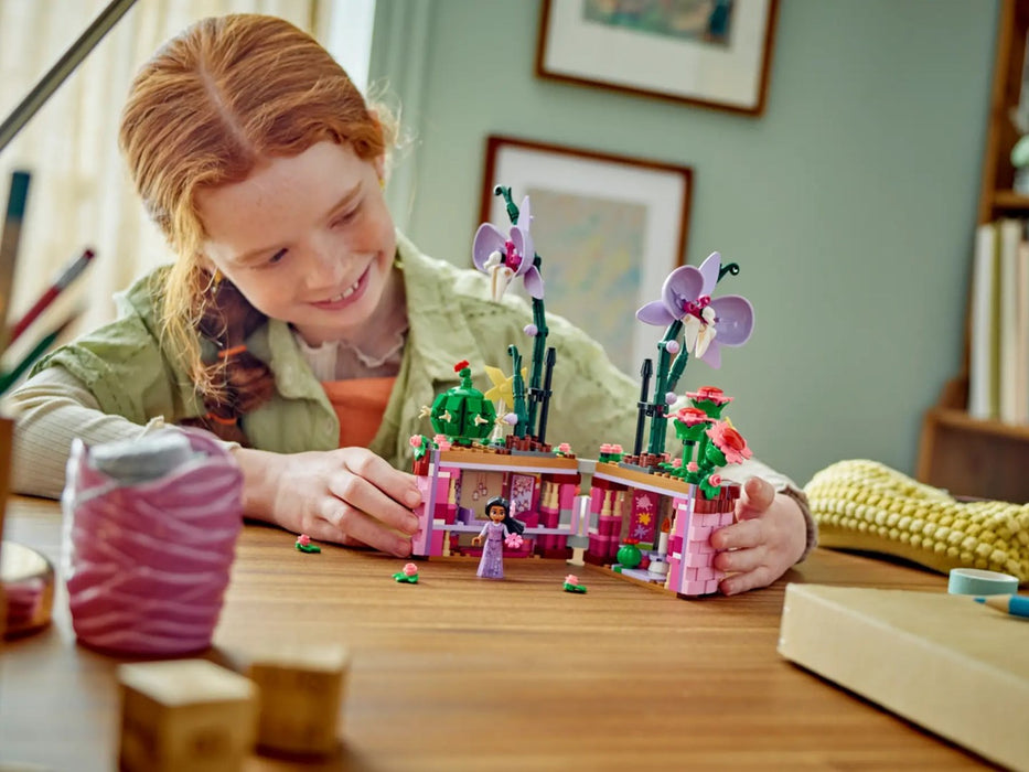 LEGO DISNEY 43237 Саксията на Изабела