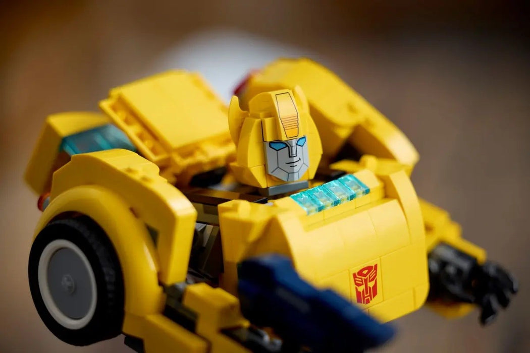 LEGO Icons - Bumblebee, 10338