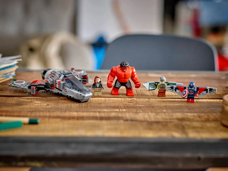 LEGO MARVEL 76292 Captain America VS Red Hulk Duel
