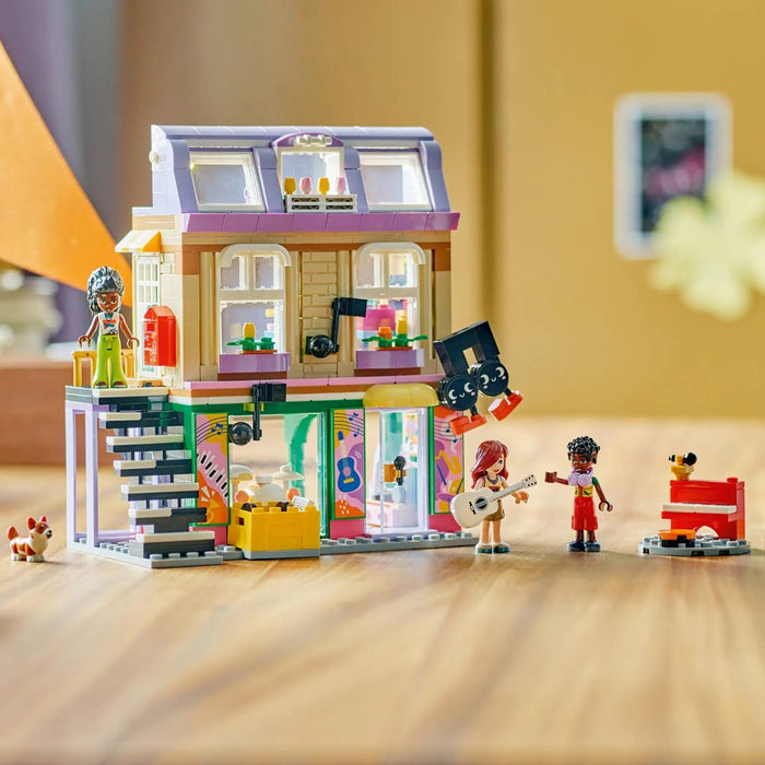 LEGO FRIENDS 42653 Музикален магазин и апартамент