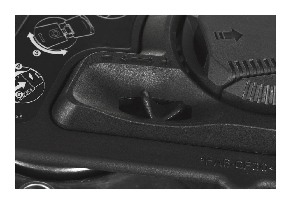 Електрически трион 2000W MAKITA UC4051A