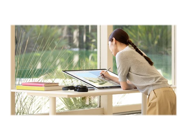 MS Surface Studio 2+ Intel Core i7-11700 28 инча 32GB 1TB CM SC W10P FI/NO/SE/PT/ES/DK