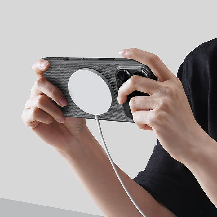 Super Frosted Shield Pro Magnetic Case IP17 Pro Прозрачен черен