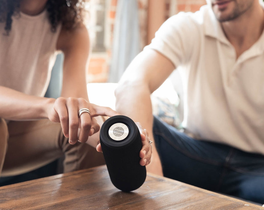 Нашият платинен Bluetooth високоговорител Pure Planet