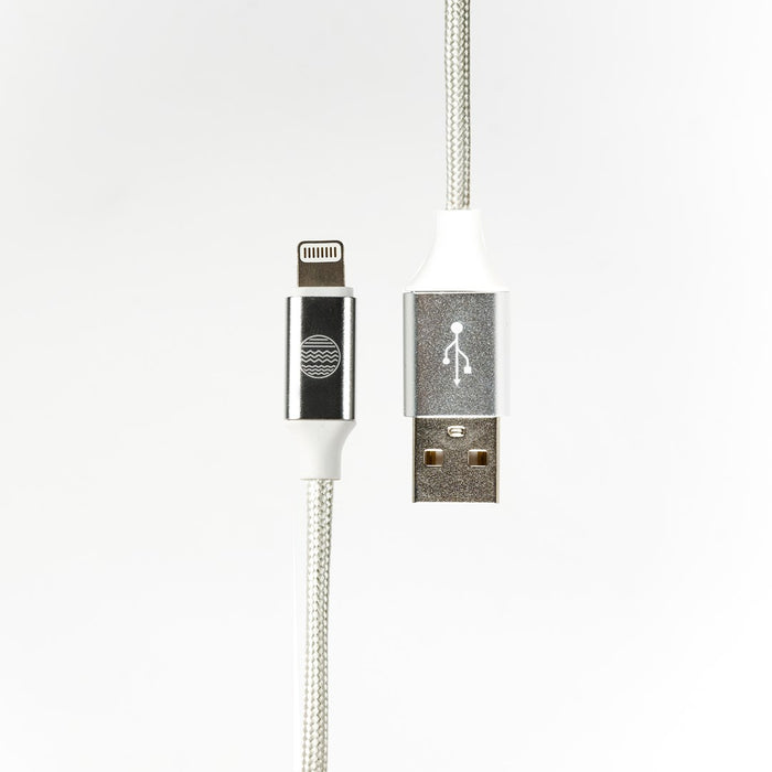 Нашият кабел Pure Planet USB-A към Lightning, 1,2 м/4 фута