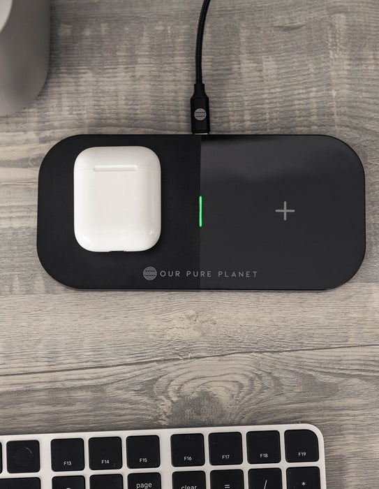 Нашата подложка за двойно безжично зареждане Pure Planet 15 W