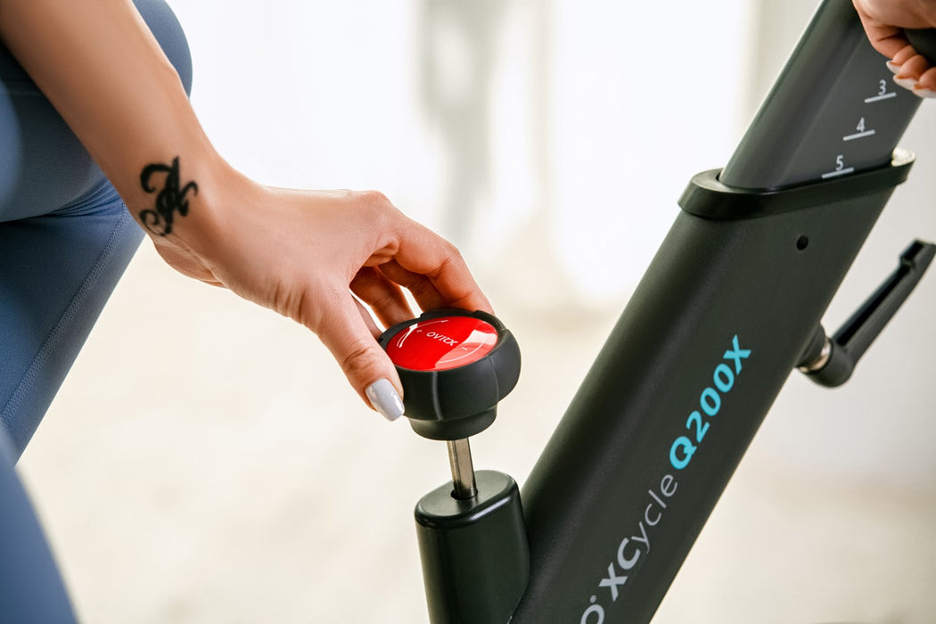 Велосипед OVICX, стационарен магнитен Q200X с 15,6" TFT сензорен екран, WIFI bluetooth и приложение