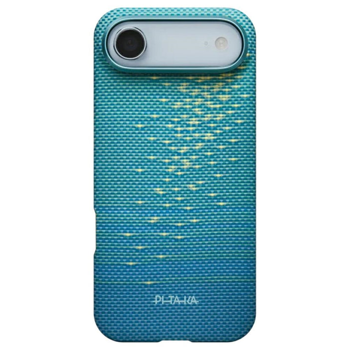 Калъф PITAKA Ultra-Slim MagSafe за iPhone Air, lucid blue