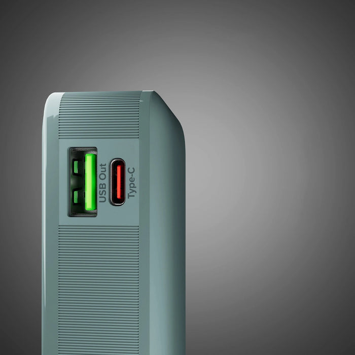 Преносима батерия Powerbank SBS 10000 mAh 20W с вграден USB-C кабел и дигитален дисплей - сив