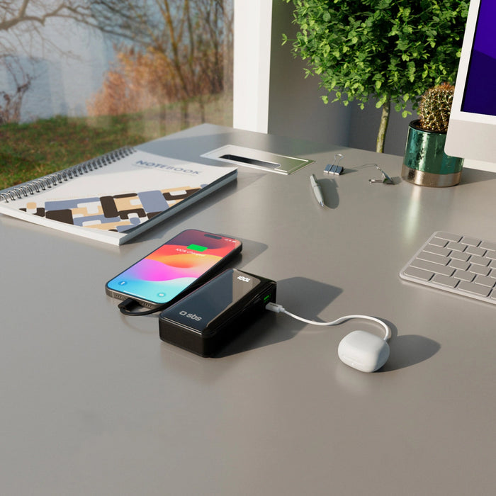 Преносима батерия Powerbank SBS 10000 mAh 20W с вграден USB-C кабел и цифров дисплей - черен