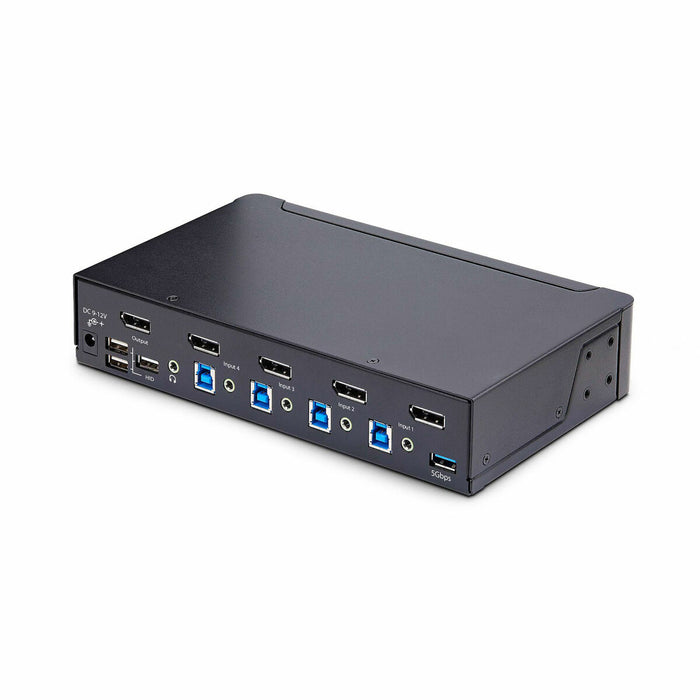 KVM суич Startech D86A2-4-PORT-8K-KVM