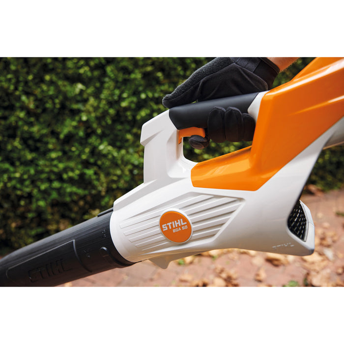 АКУМЛАТОРНА МЕТЛА STIHL BGA 50