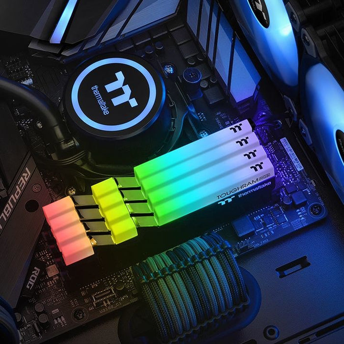 Модул памет Thermaltake Toughram RGB 16 GB 2 x 8 GB DDR4 4000 MHz