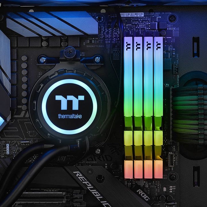 Модул памет Thermaltake Toughram RGB 16 GB 2 x 8 GB DDR4 4000 MHz