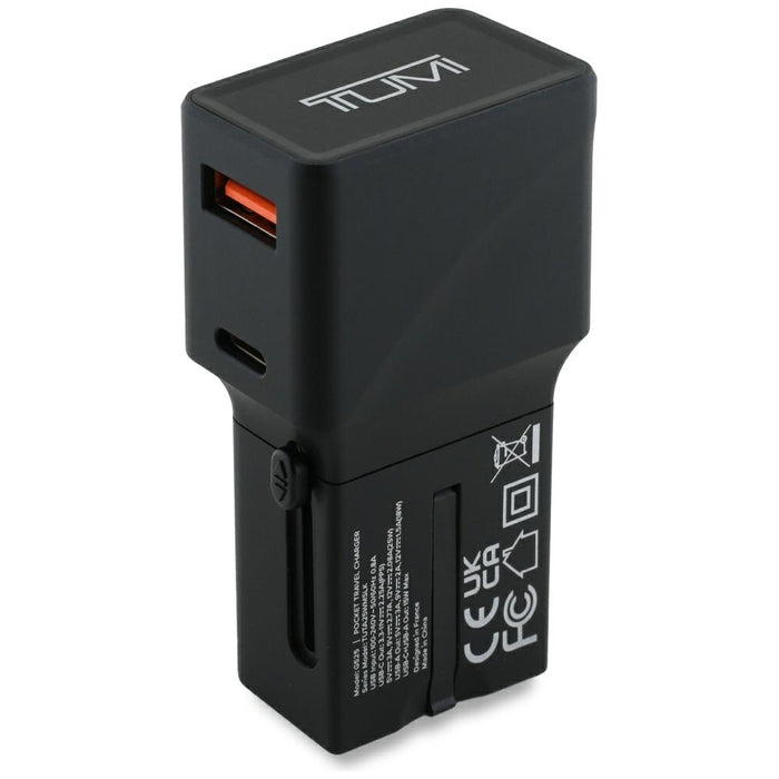 Зарядно TUMI Travel Adapter 25W + кабел, черно