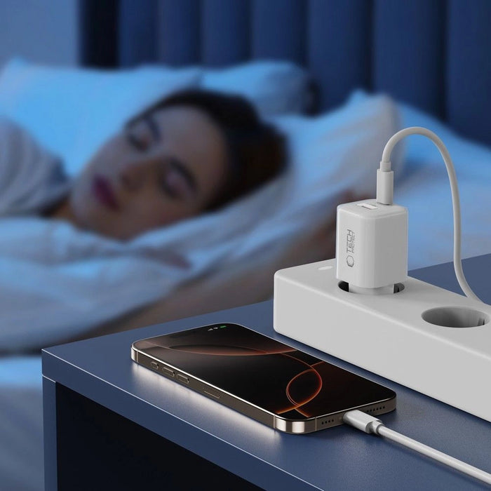 Tech-Protect NCM33W 2-port PD33W/QC3.0 зарядно за стена - бяло
