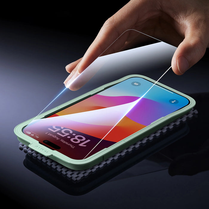 Ugreen SP629 закалено стъкло с монтажна рамка за iPhone 16 Pro (2 бр.)