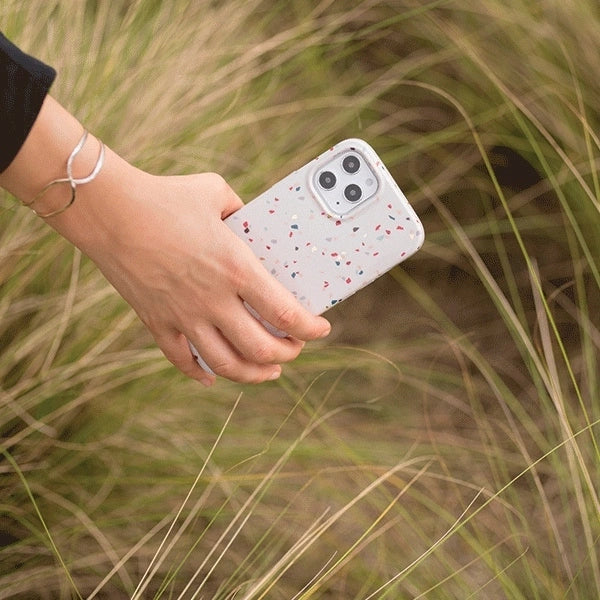Uniq Coehl Terrazzo Case за iPhone 12 / 12 Pro 6.1" - Бял