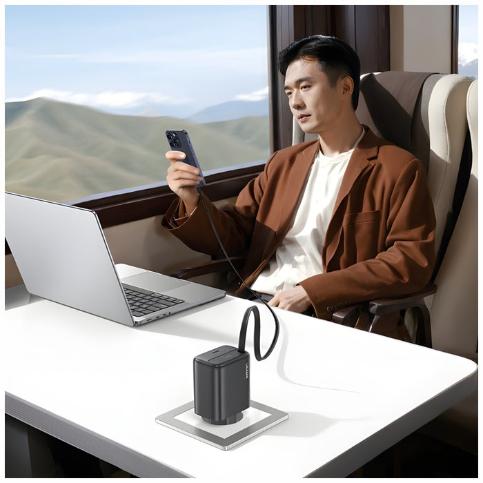 Зарядно USAMS YC Series Retractable PD+QC 30W GaN Fast Charging със свиваем кабел, черно