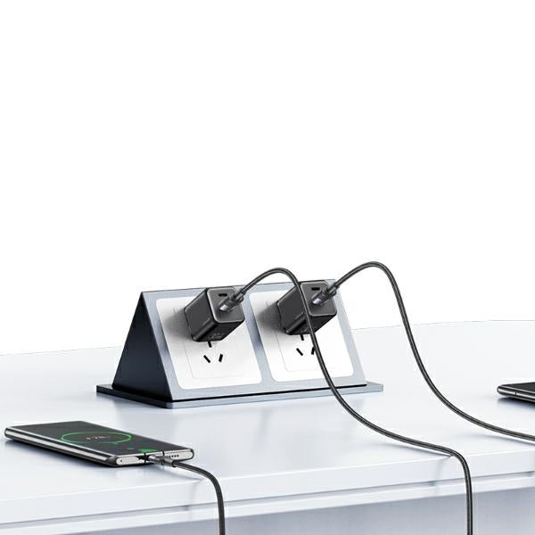USAMS кабел USB към USB-C 3A 1.2mFast за зареждане, стоманен/патиниран SJ718USBSG01 (US-SJ718)