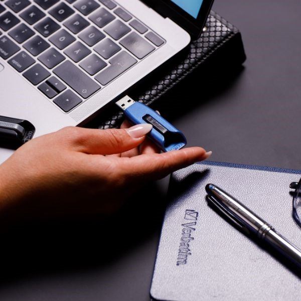 USB флаш памет Verbatim Pendrive 3.2V3 MAX, синя, 49808