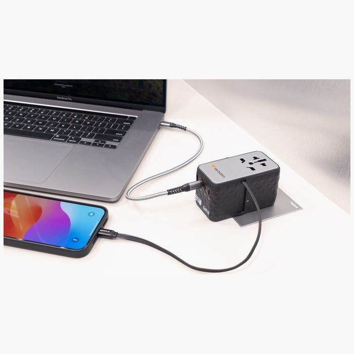 Зарядно Verbatim Adapter подорожно EU/UK/US GaN PD 85W, черно