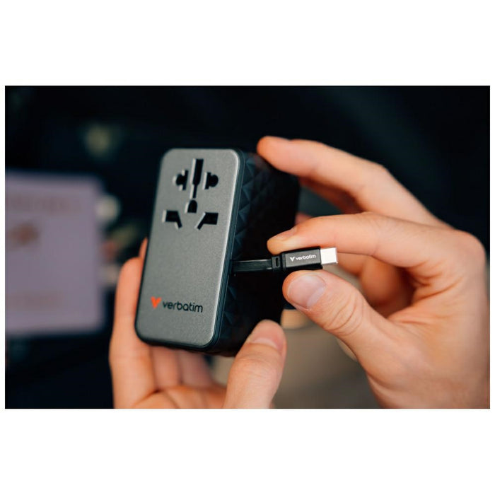 Зарядно Verbatim Adapter подорожно EU/UK/US GaN PD 85W, черно