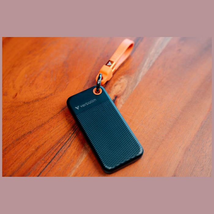 Външен SSD Verbatim Pocket 32418 3.2 gen.2, черно-оранжев