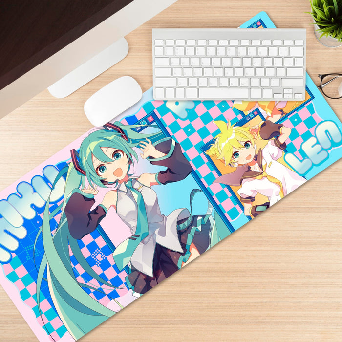 Подложка за мишка ABYStyle Animation: Hatsune Miku - Miku & Friends