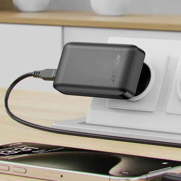 Acefast A100 65W GaN 2 USB-C + USB-A зарядно ултратънко