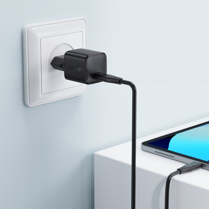 Зарядно за стена Acefast A118 GaN PD 30W USB-C - черно