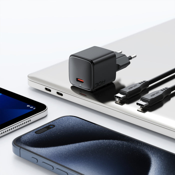 Зарядно за стена Acefast A118 30W GaN USB-C с 1.2 м USB-C към Lightning кабел - черно
