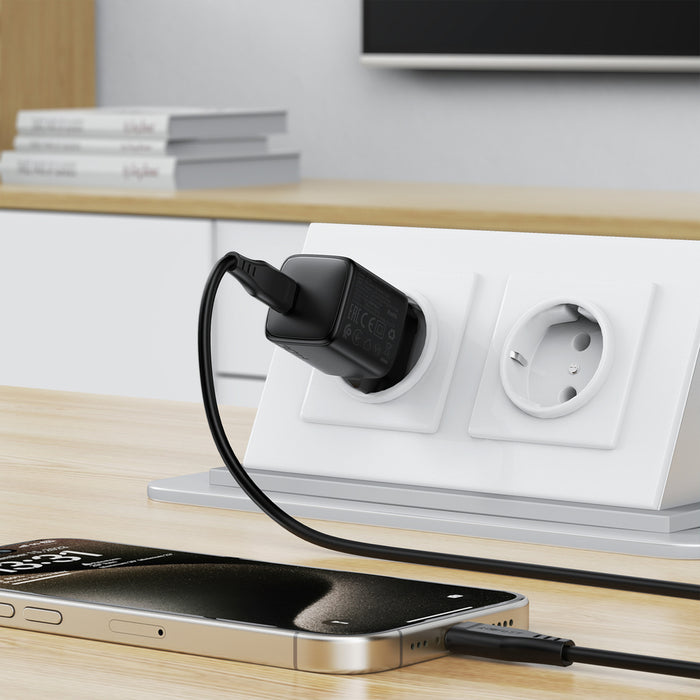 Зарядно за стена Acefast A118 30W GaN USB-C с 1.2 м USB-C към Lightning кабел - черно