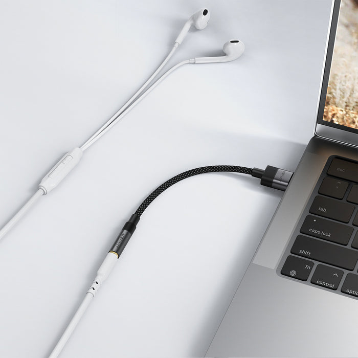 Acefast J13 USB-A към 3.5 мм мини жак адаптер - черен