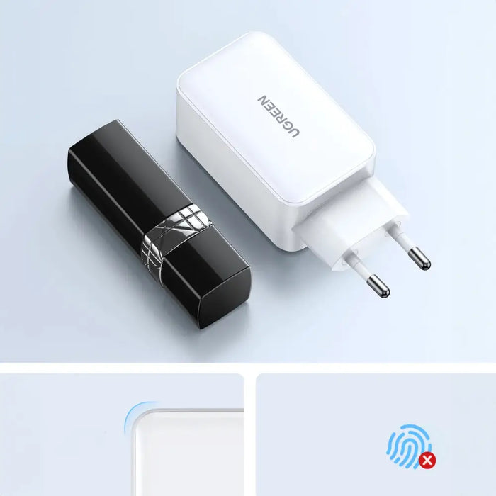 Адаптер Ugreen CD244 GaN 65W USB-A / 2x USB-C бял