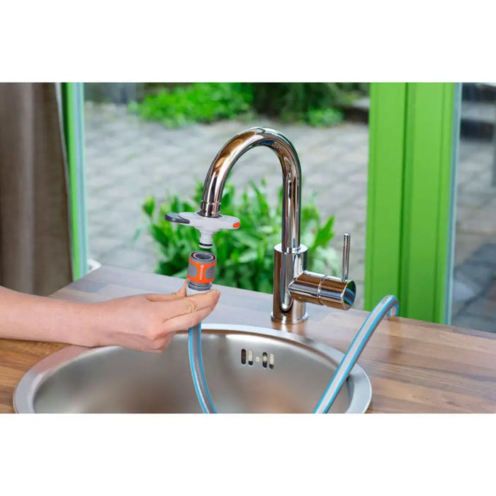АДАПТЕР ЗА ЧЕШМА AQUA ZOOM 1’’ GARDENA 18210-20