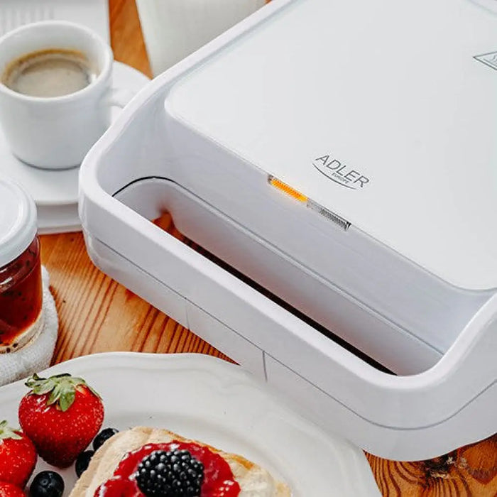 Adler AD 3070W Сандвич тостер Бял