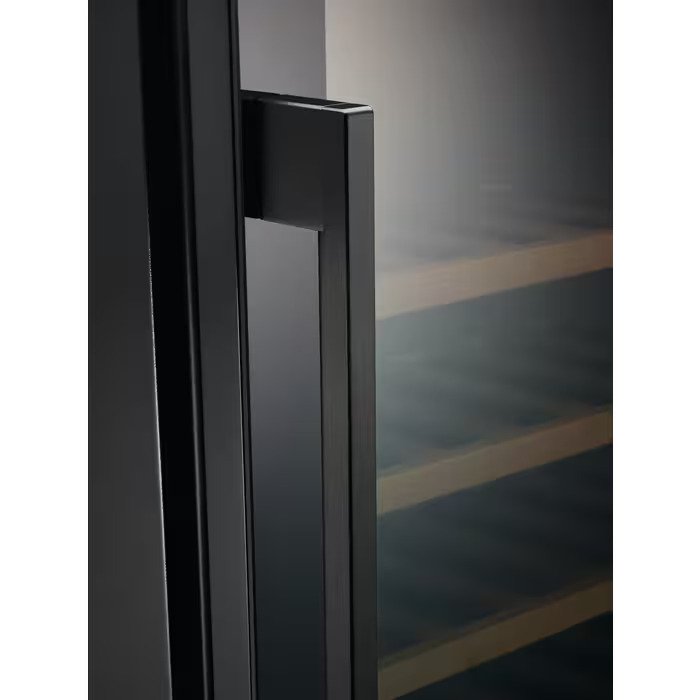 Вграден охладител AEG AWS4020B5B , 58 l, G , Да , Черен