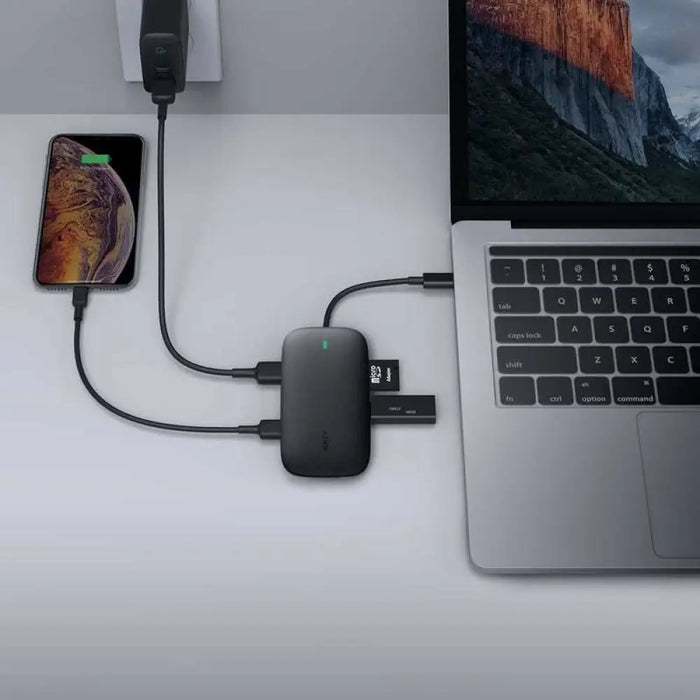 AUKEY CB-C71 интерфейсен хъб 5000 Mbit/s Черен