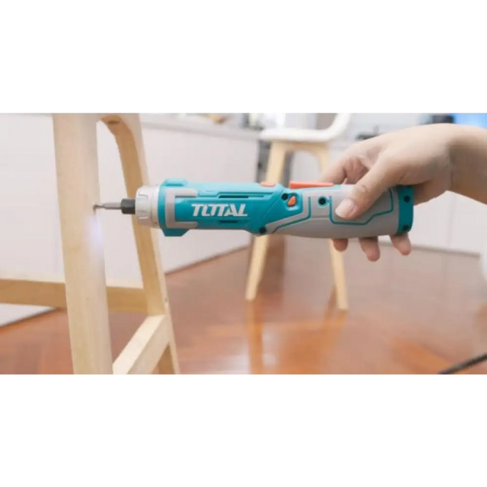 АКУМ. ОТВЕРТКА 1/4 8 V,6 NM,КУТИЯ TOTAL