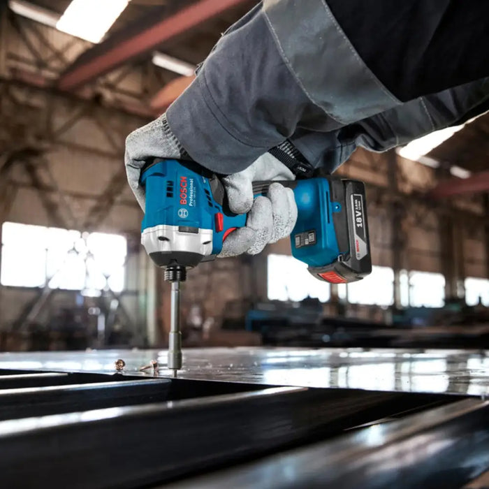 АКУМУЛАТОРЕН ГАЙКОВЕРТ BOSCH GDR 18V-215