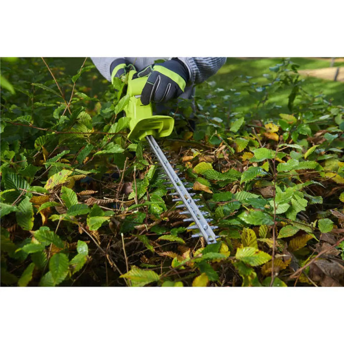 АКУМУЛАТОРЕН ХРАСТОРЕЗ RYOBI RY18HT40A-115 SET