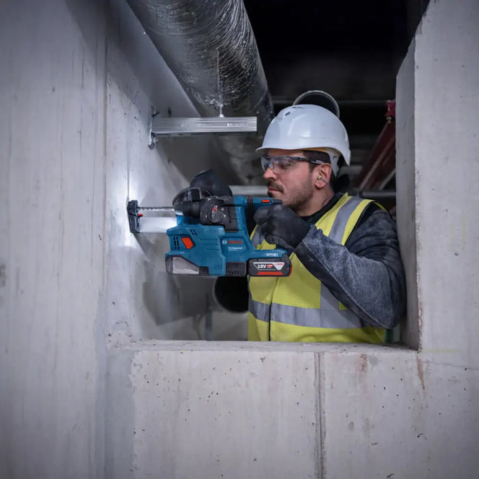 АКУМУЛАТОРЕН БЕЗЧЕТКОВ КОМПЛЕКТ BOSCH PROFESSIONAL 18 V