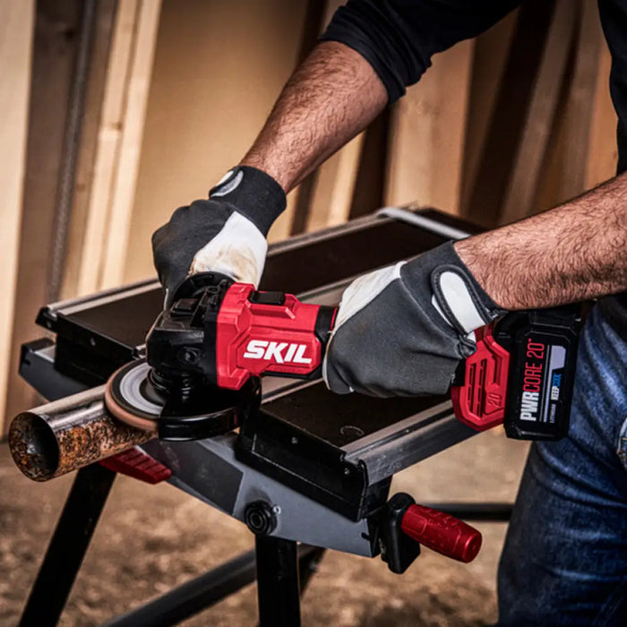 АКУМУЛАТОРЕН БЕЗЧЕТКОВ ЪГЛОШЛАЙФ SKIL AG1E3923CA 18 V 125 мм