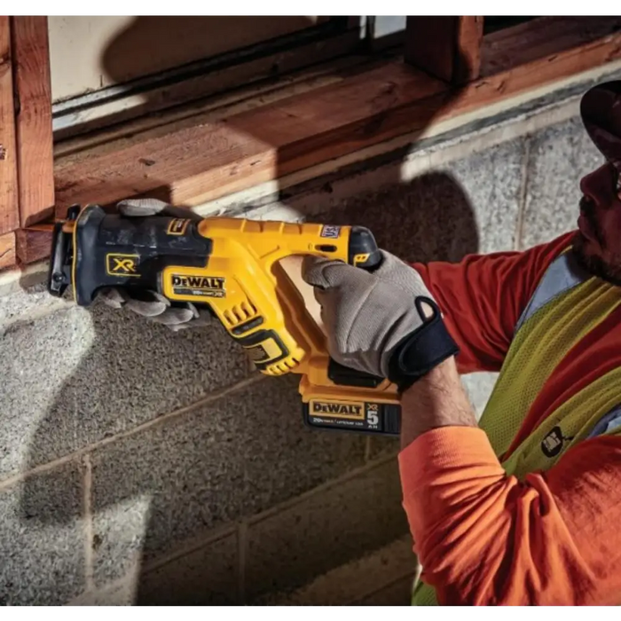 АКУМУЛАТОРЕН КОМПЛЕКТ DEWALT DCK865P4T