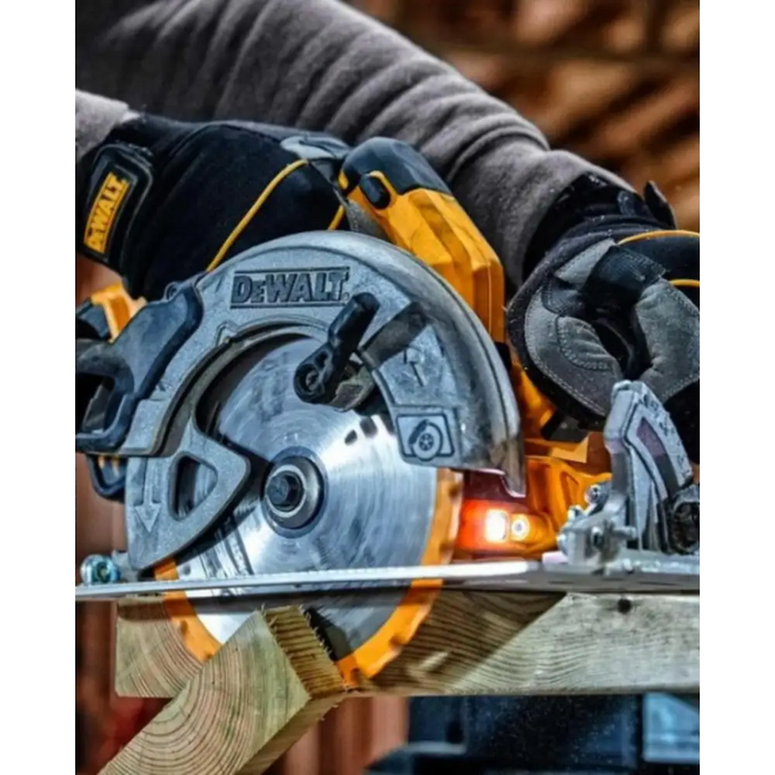 АКУМУЛАТОРЕН КОМПЛЕКТ DEWALT DCK865P4T