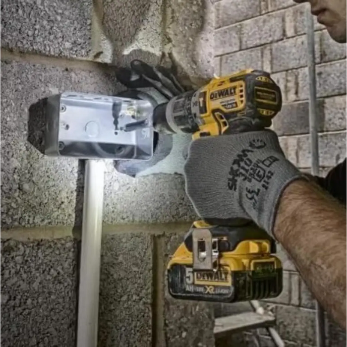 АКУМУЛАТОРЕН КОМПЛЕКТ DEWALT DCK865P4T